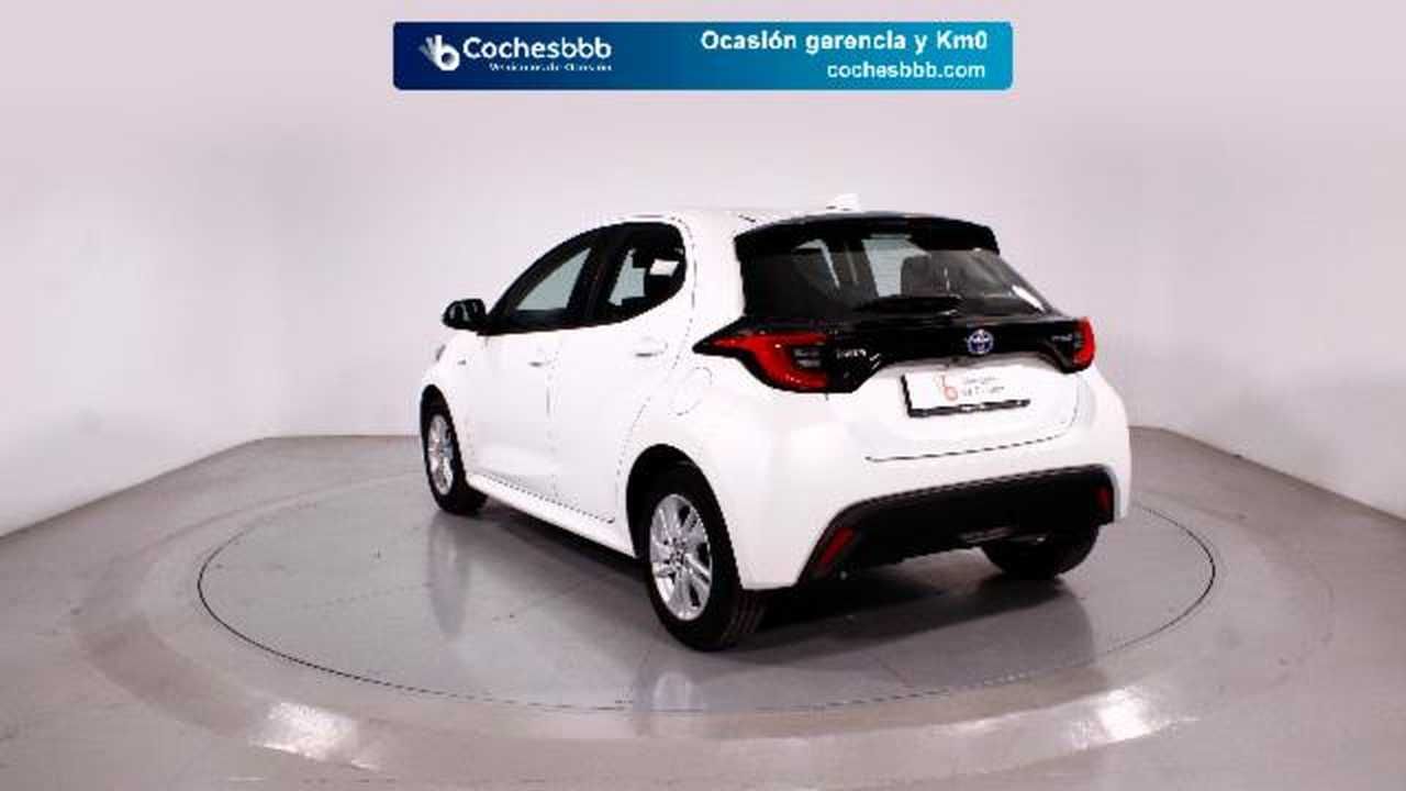 toyota yaris 2021 / foto grande (2)