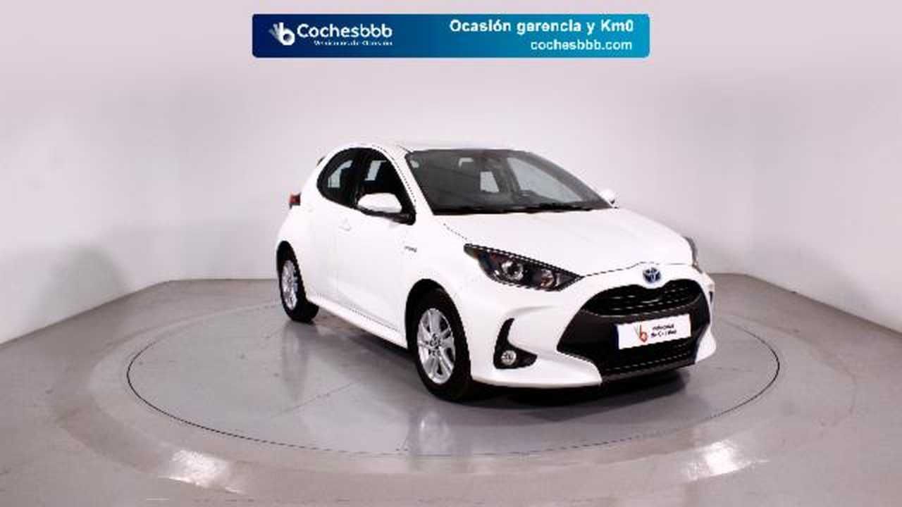 Foto toyota yaris 2021 /
