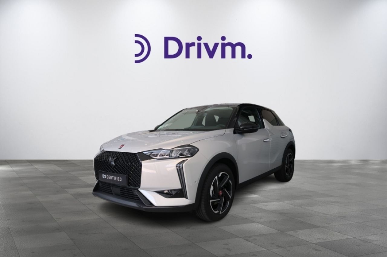 Alerta vehiculos en angulo muerto  de segunda mano - ds automobiles ds 3 crossback e-tense 2021 /