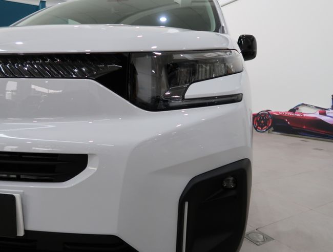 Imatge del vehicle 14