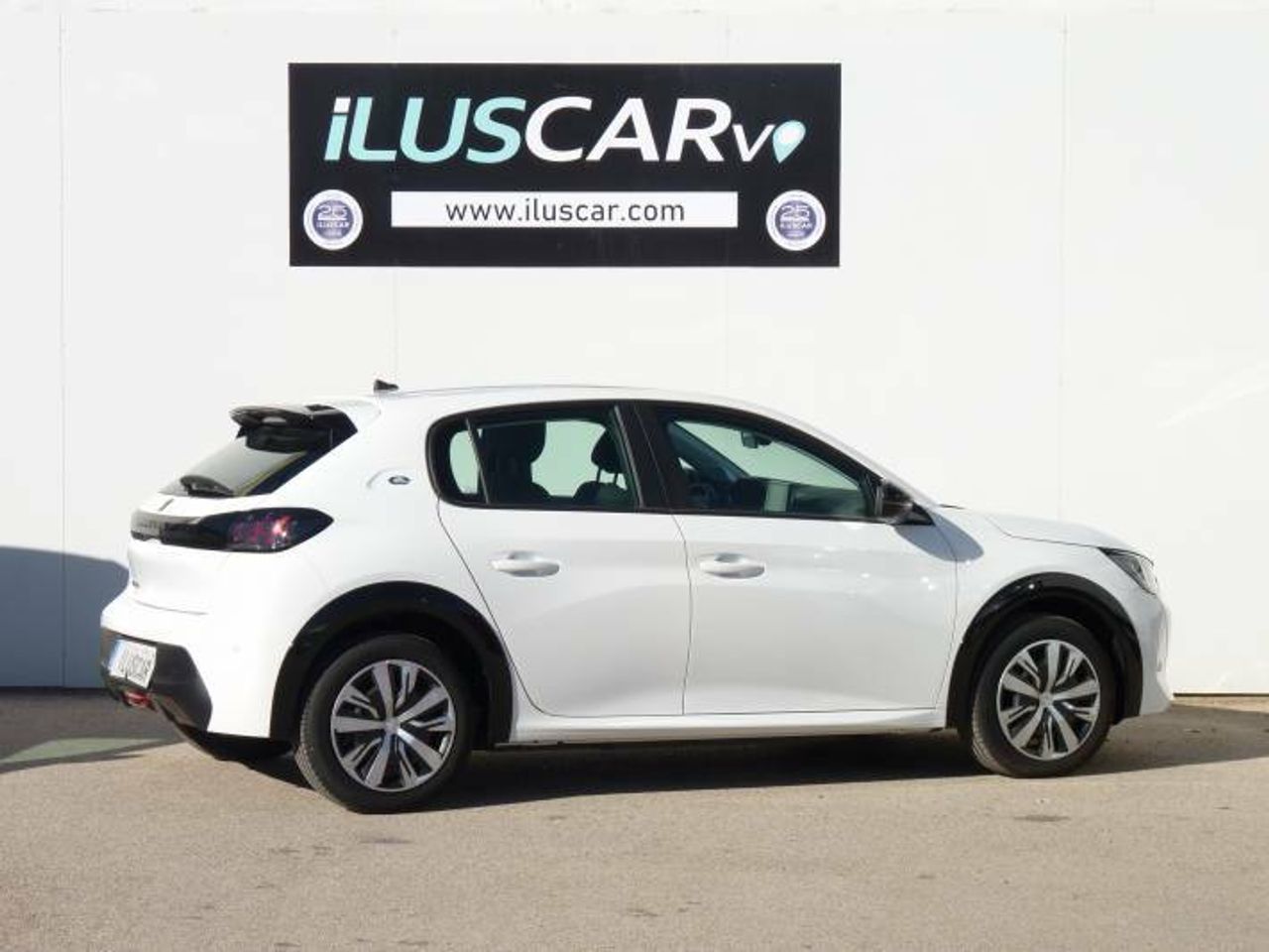 peugeot 208 2023 / foto grande (3)