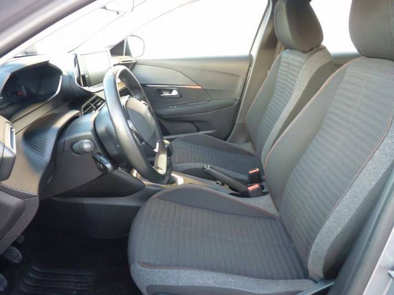 Peugeot 208 1.2 PURETECH ACTIVE 75 CV  - Foto 31
