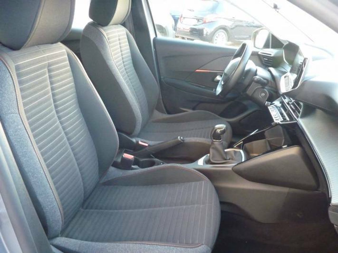 Peugeot 208 1.2 PURETECH ACTIVE 75 CV  - Foto 28