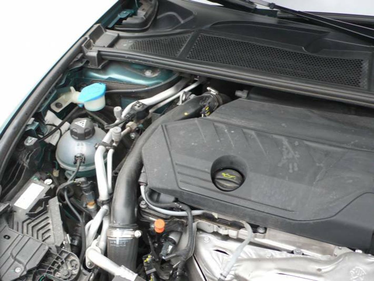 Peugeot 308 Allure Pack SW Hybrid 180 EAT8  - Foto 51