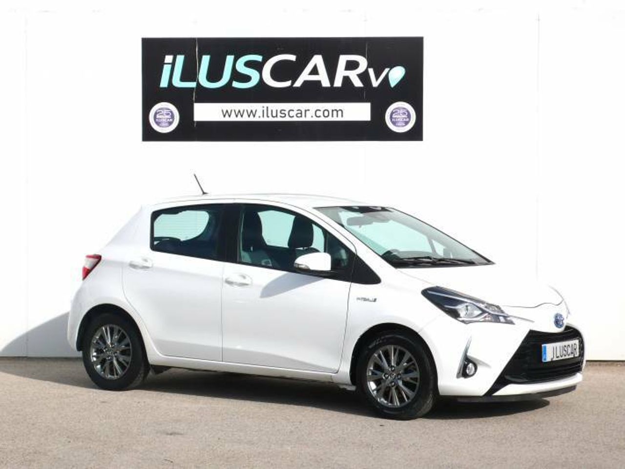Toyota Yaris HYBRID 100H 1.5 ACTIVE  - Foto 8