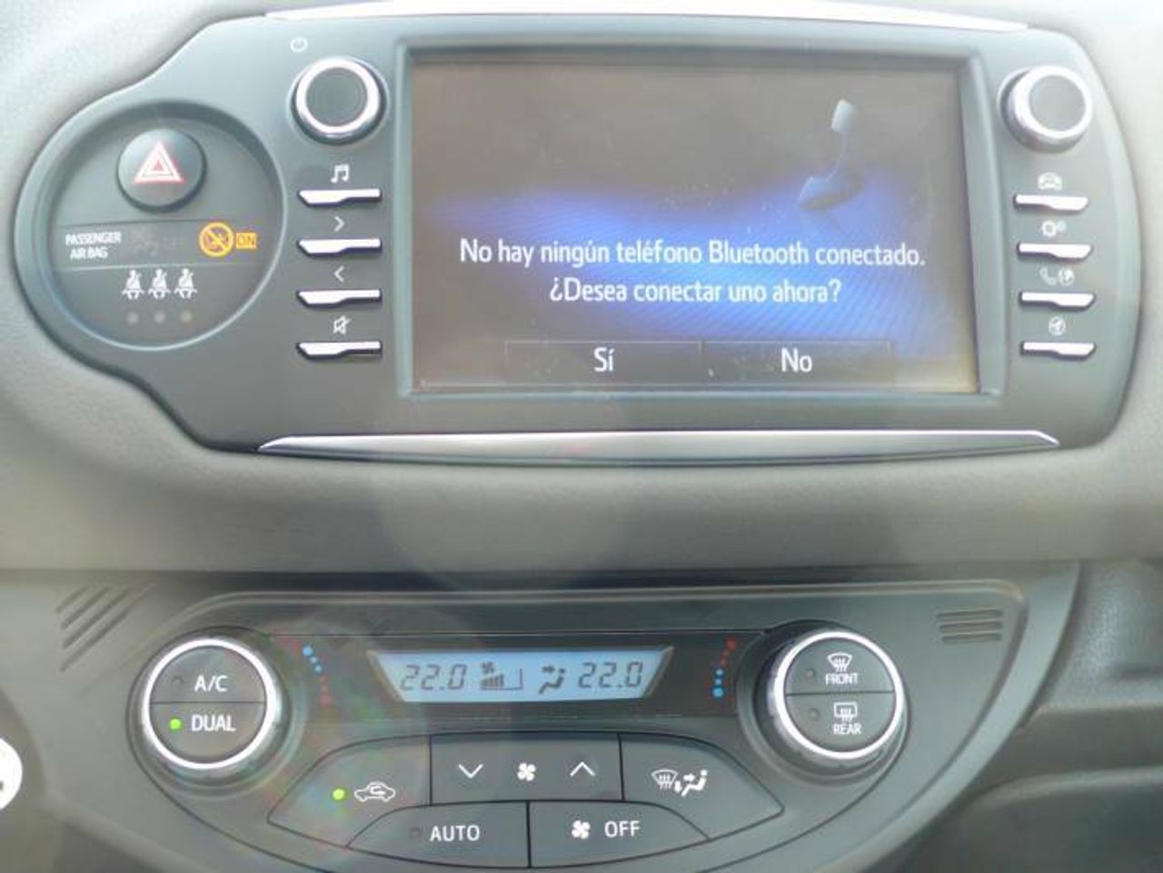 Toyota Yaris HYBRID 100H 1.5 ACTIVE  - Foto 11