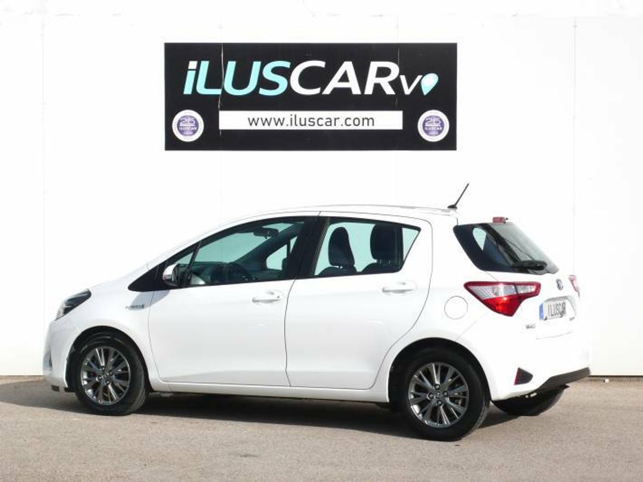 Toyota Yaris HYBRID 100H 1.5 ACTIVE  - Foto 6