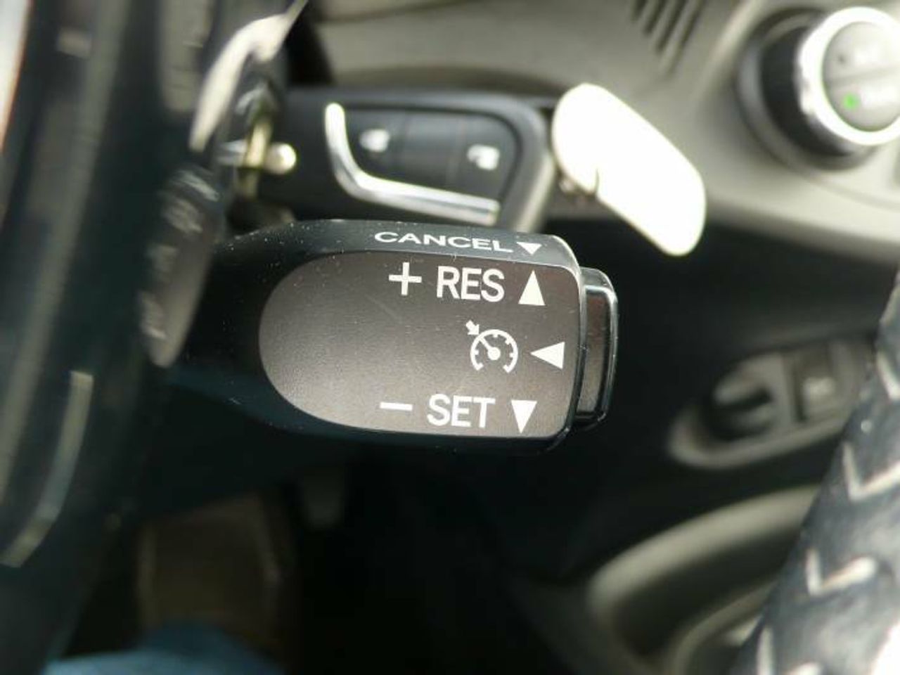 Toyota Yaris HYBRID 100H 1.5 ACTIVE  - Foto 16