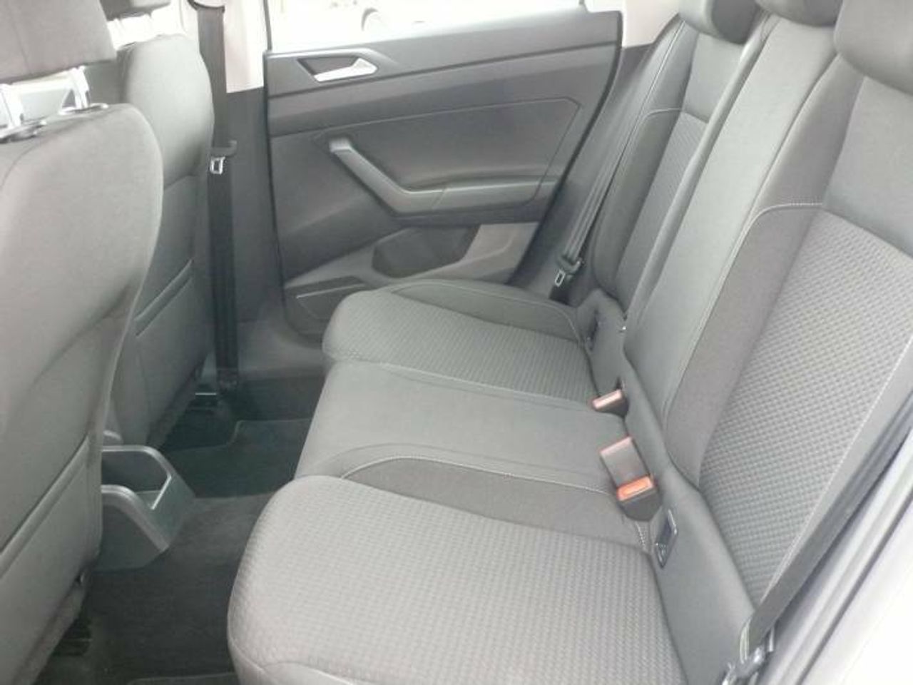 Volkswagen Polo 1.6TDI Advance 70kW  - Foto 18