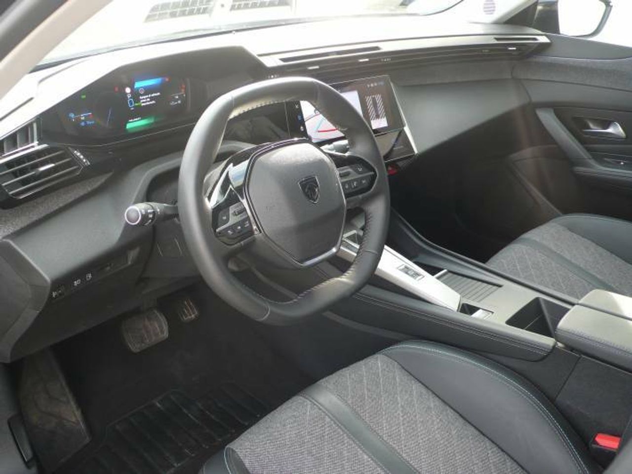 peugeot 508 hybrid 2023 / foto grande (2)