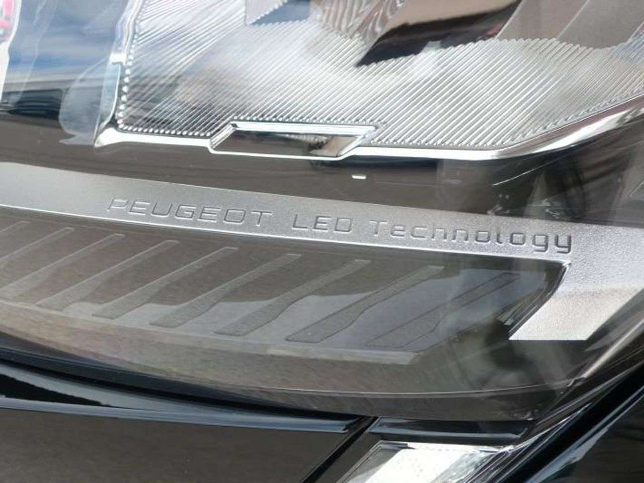 Peugeot 508 Hybrid hibrido enchufable 225 allure pack eat8  - Foto 26