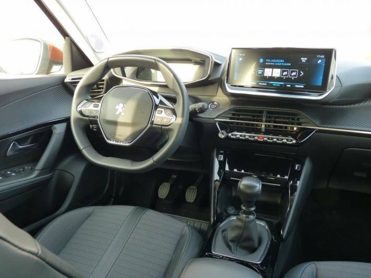 Peugeot 2008 ALLURE PACK BLUE HDI 110CV  - Foto 32