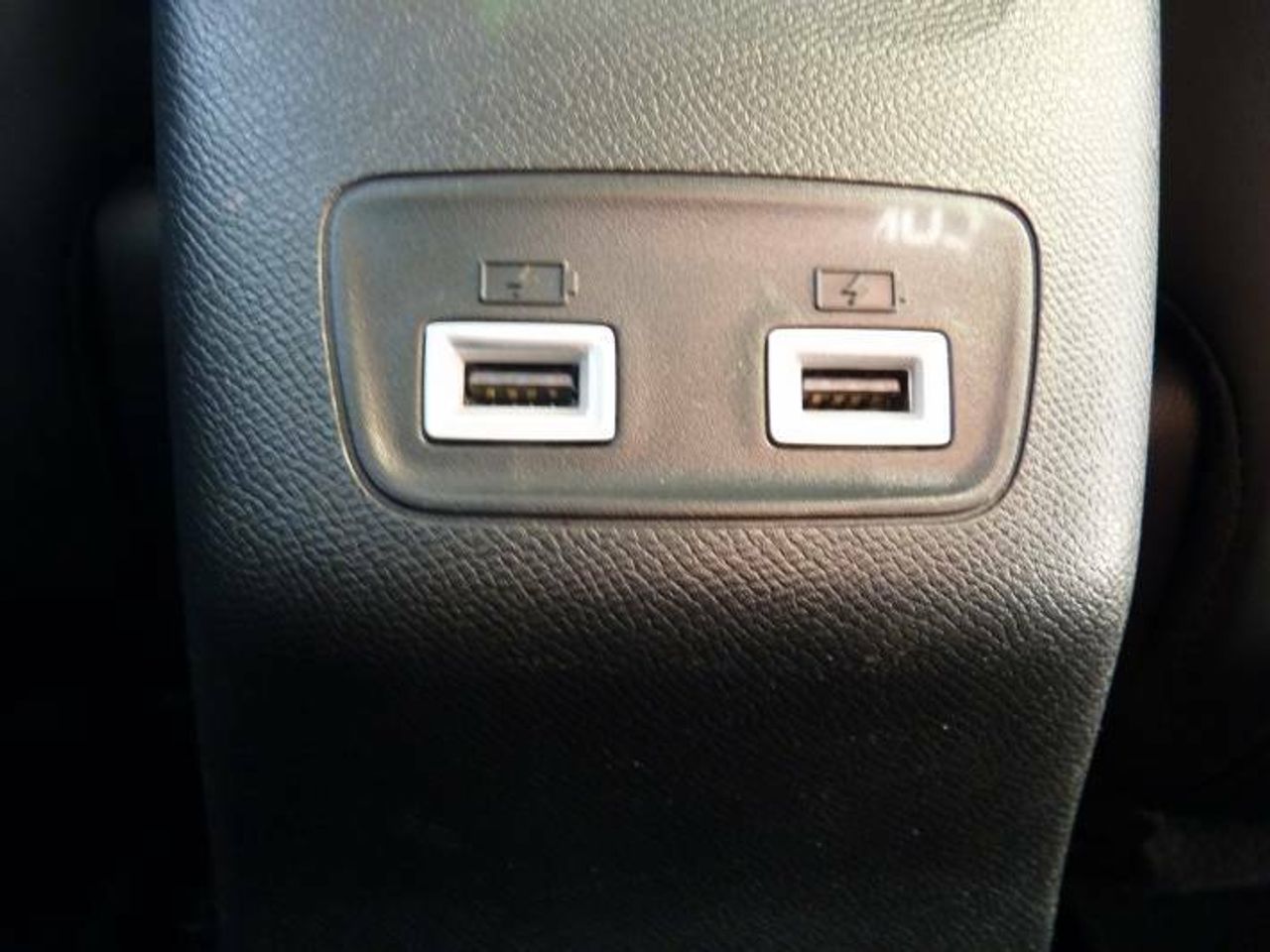 Peugeot 2008 ALLURE PACK BLUE HDI 110CV  - Foto 35