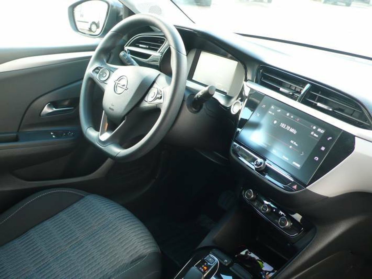 Opel Corsa 50KWh EDITION-E  - Foto 13
