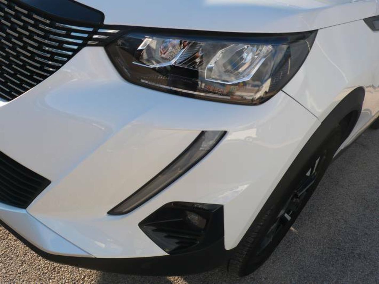 Peugeot 2008 1.2 PureTech S&S Allure 130cv  - Foto 13