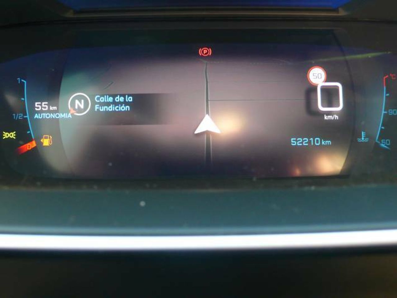 Peugeot 2008 1.2 PureTech S&S Allure 130cv  - Foto 25
