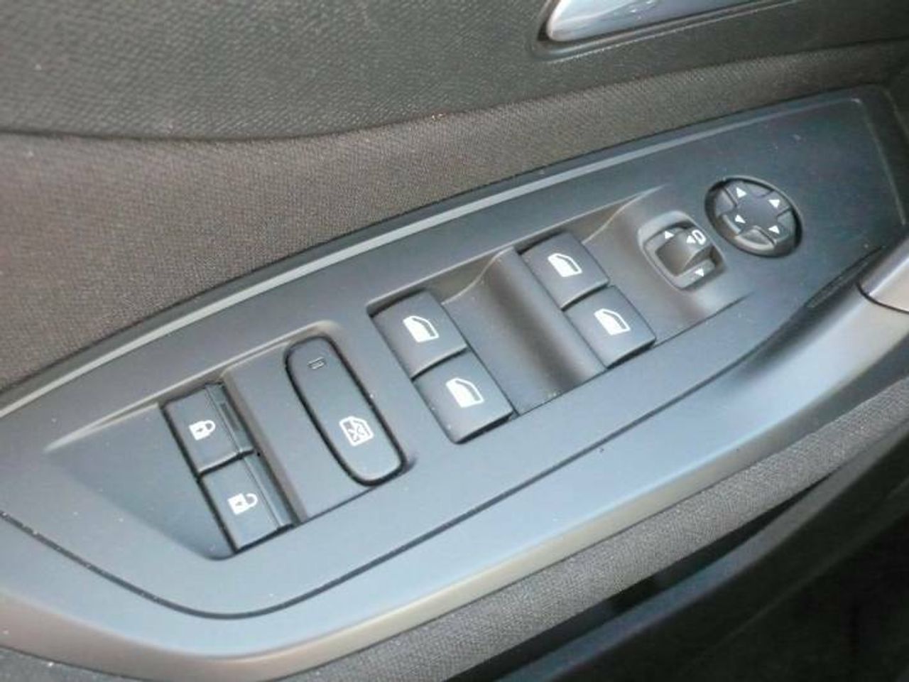 Peugeot 308 Nuevo 308 5P Active Pack BlueHDi 130 S&S MAN  - Foto 35