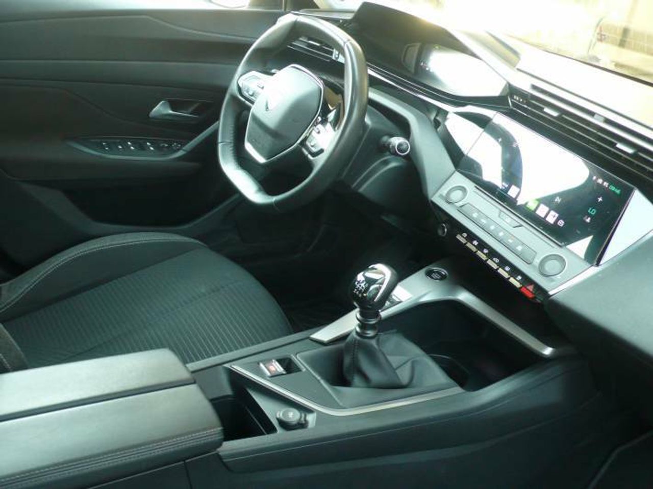 Peugeot 308 Nuevo 308 5P Active Pack BlueHDi 130 S&S MAN  - Foto 17