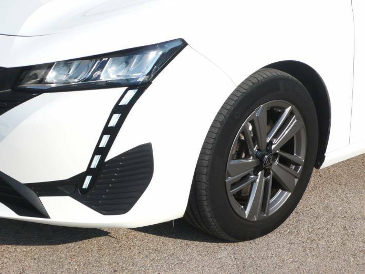 Peugeot 308 Nuevo 308 5P Active Pack BlueHDi 130 S&S MAN  - Foto 36