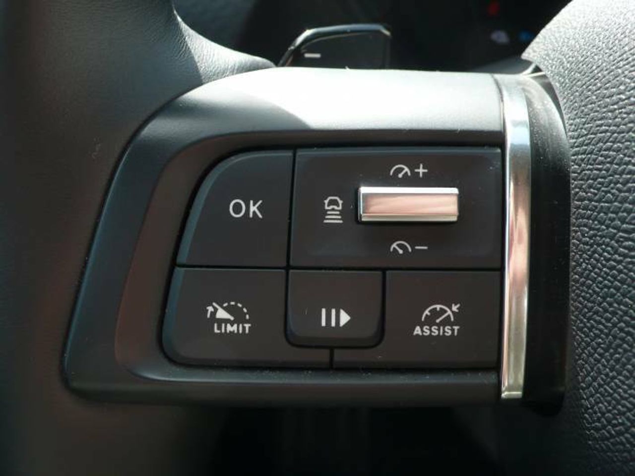 Citroën C5 C5 X 1 Hybrid 225 e-EAT8 SHINE  - Foto 29