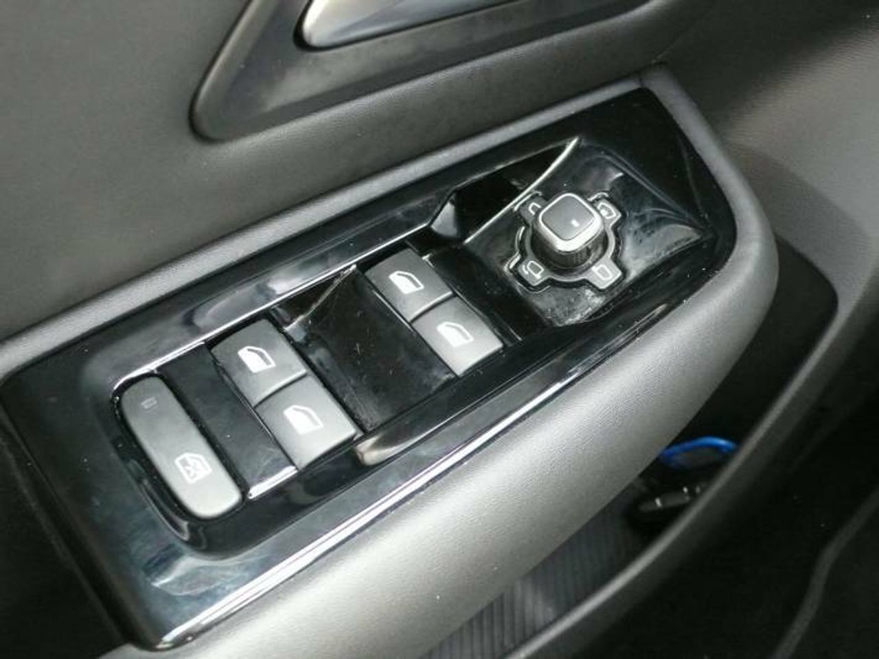Citroën C5 C5 X 1 Hybrid 225 e-EAT8 SHINE  - Foto 31