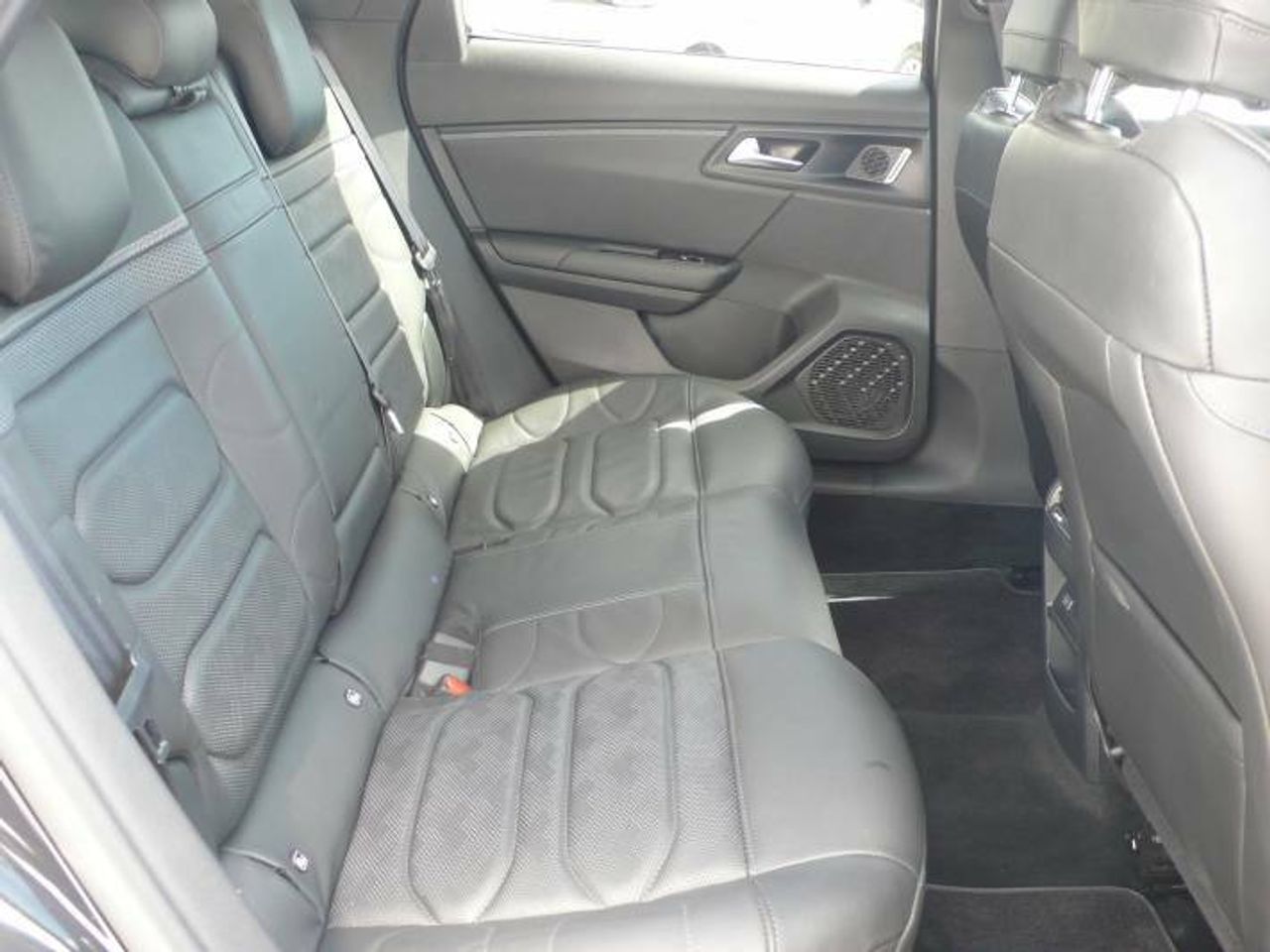 Citroën C5 C5 X 1 Hybrid 225 e-EAT8 SHINE  - Foto 14