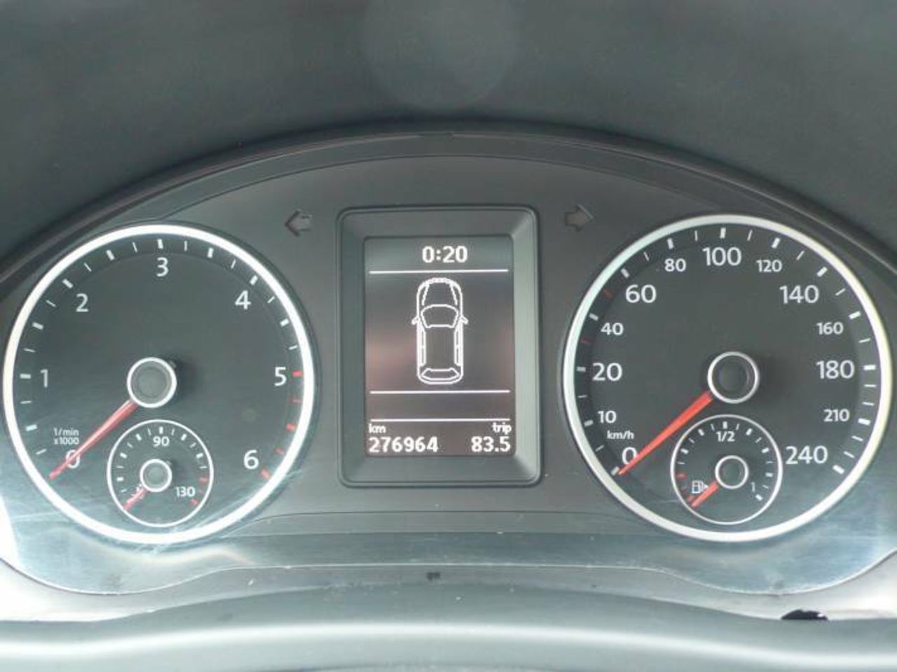 Volkswagen Tiguan 2.0 TDI ADVANCE 4 MOTION 140  - Foto 25