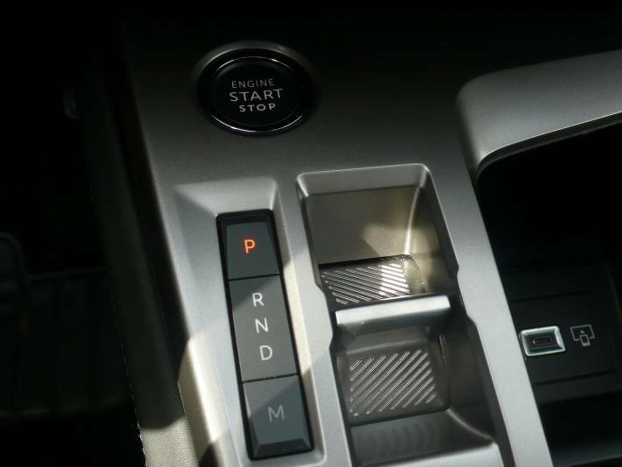 Peugeot 308 1.5 BlueHDi 130  Allure EAT8  - Foto 23