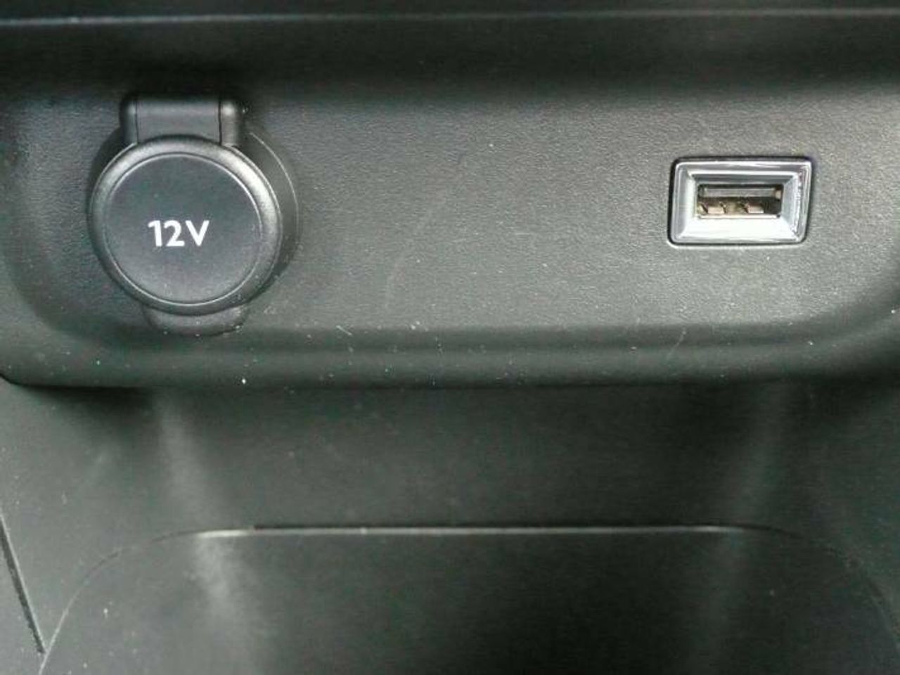 Citroën C3 1.2 PureTech S&S Feel 83  - Foto 18