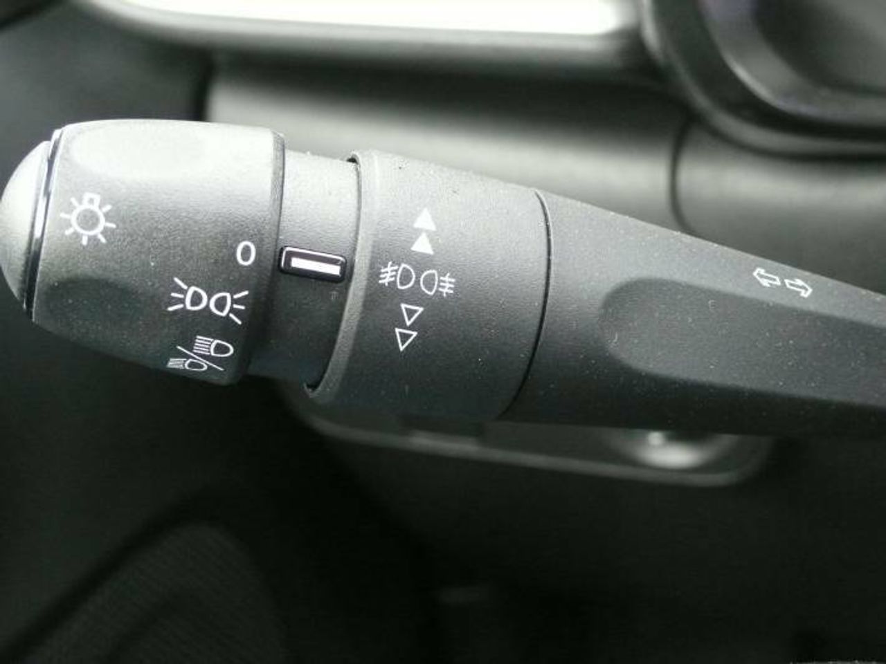 Citroën C3 1.2 PureTech S&S Feel 83  - Foto 13