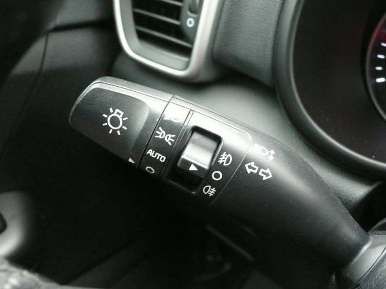 Kia Sportage 1.6 CRDi hybrid Business 2wd 135cv AT7 E6dt  - Foto 29