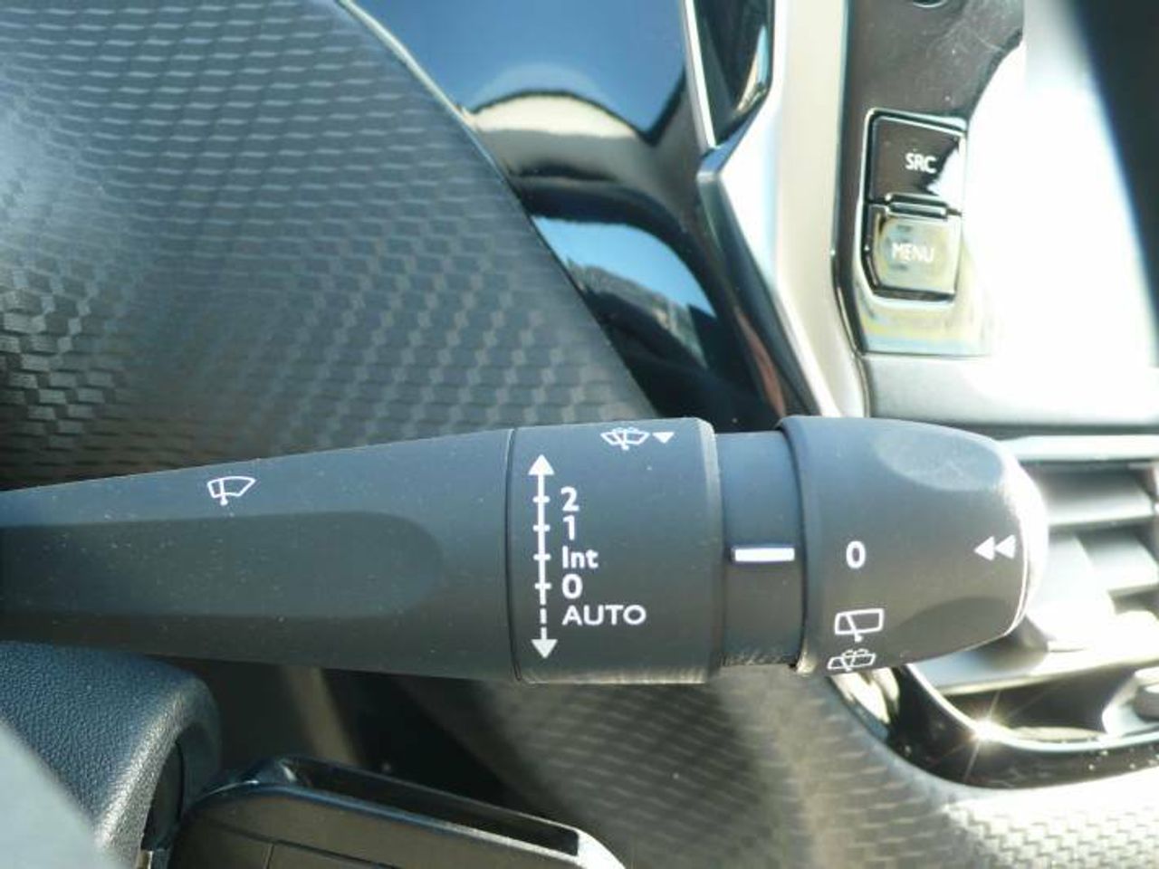 Peugeot 2008 1.2 PureTech S&S ALLURE 110CV  - Foto 16