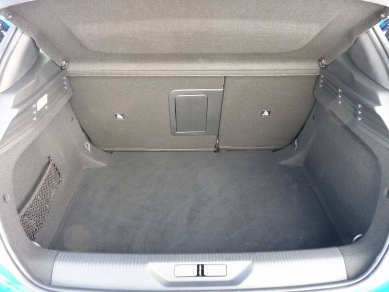Peugeot 308 1.5 Allure Blue hdi AT8 96 kW 130CV  - Foto 42