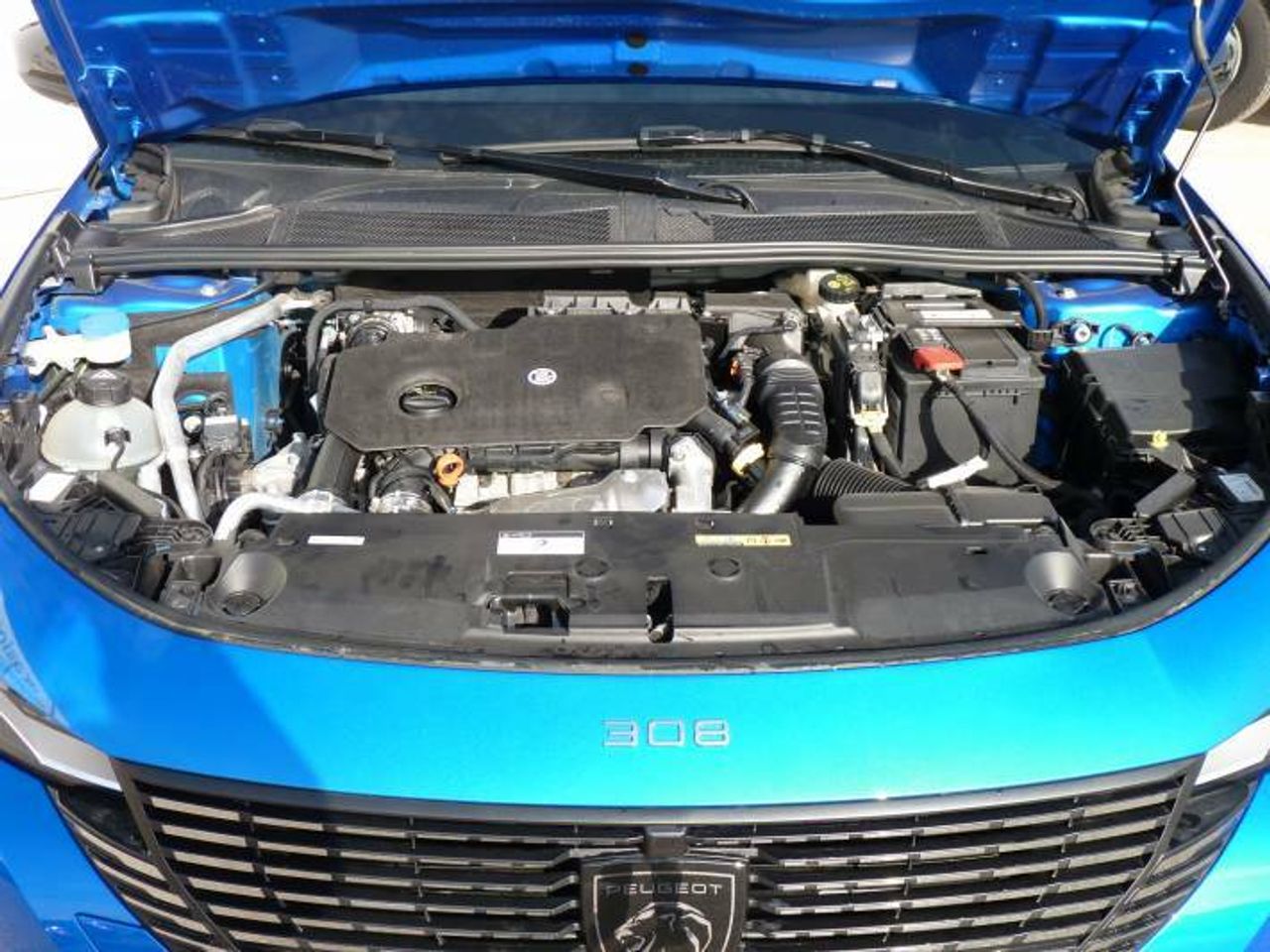 Peugeot 308 1.5 Allure Blue hdi AT8 96 kW 130CV  - Foto 47