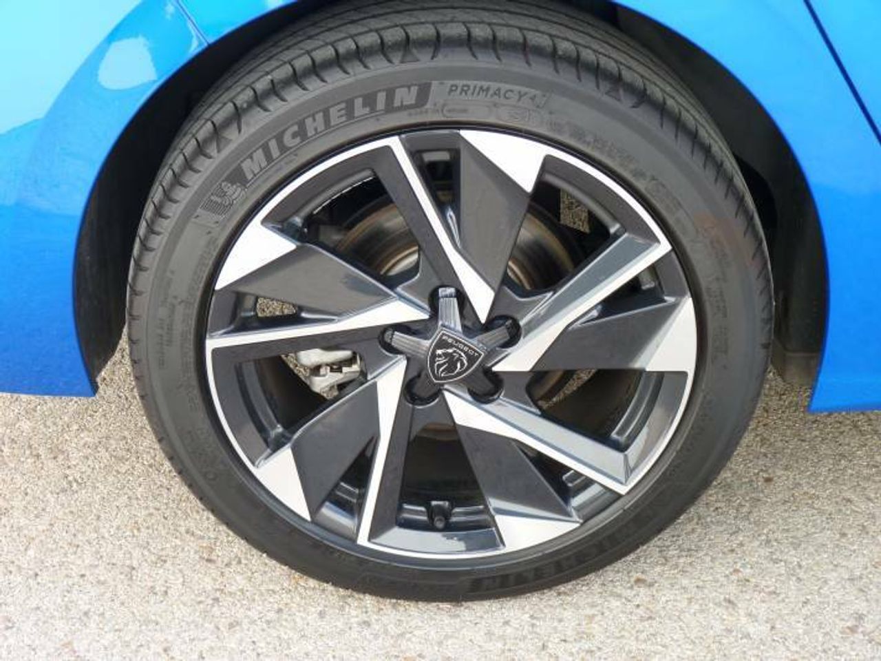 Peugeot 308 1.5 Allure Blue hdi AT8 96 kW 130CV  - Foto 38