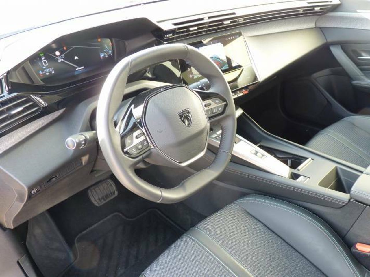 peugeot 308 2022 / foto grande (2)