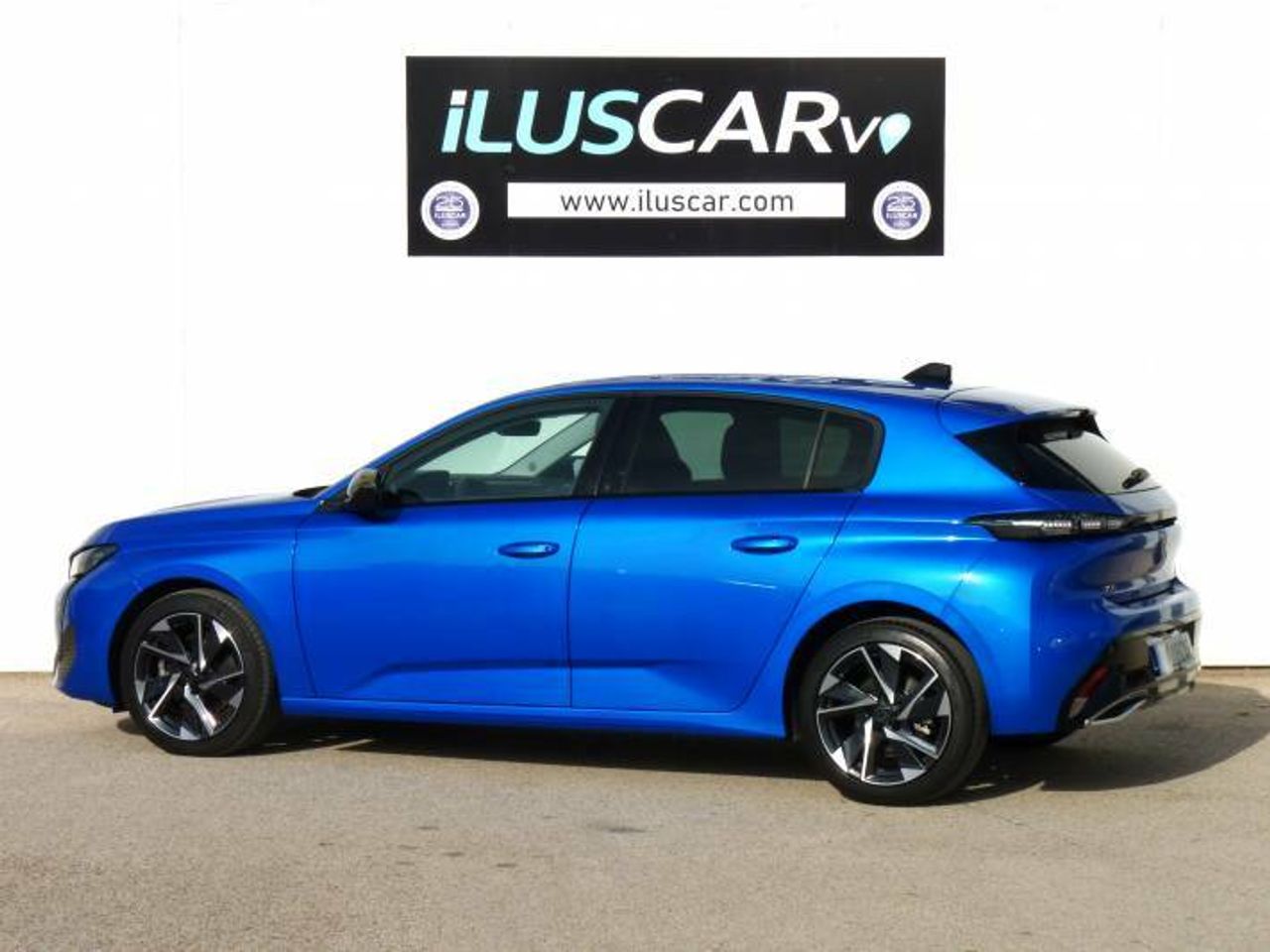 Peugeot 308 1.5 Allure Blue hdi AT8 96 kW 130CV  - Foto 6