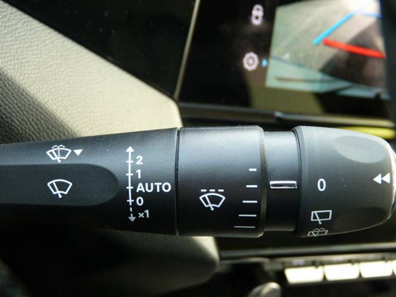 Peugeot 308 1.5 Allure Blue hdi AT8 96 kW 130CV  - Foto 15