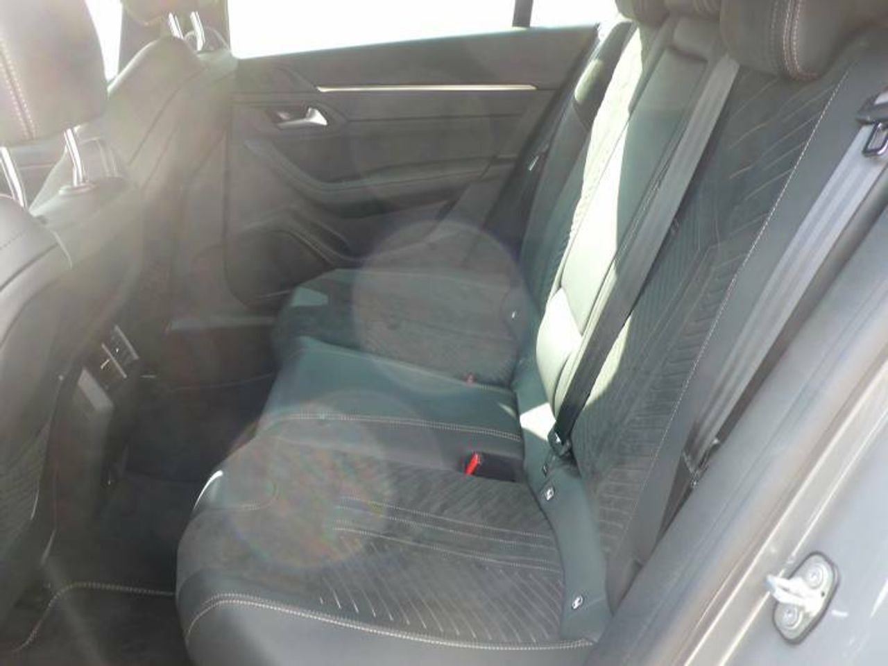 Peugeot 508 1.6 HYBRID 225 Allure Aut.  - Foto 10