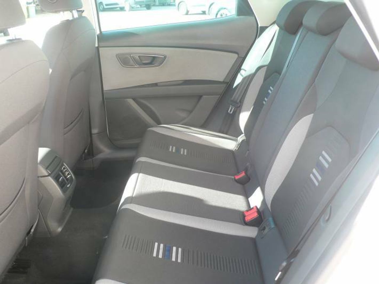 Seat Leon 1.5 TSI Style Visio Edition 130CV  - Foto 10