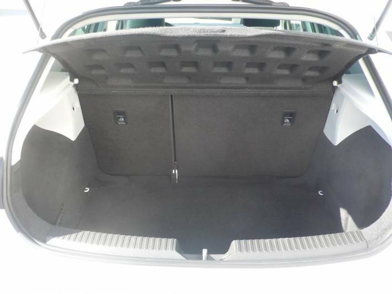 Seat Leon 1.5 TSI Style Visio Edition 130CV  - Foto 13