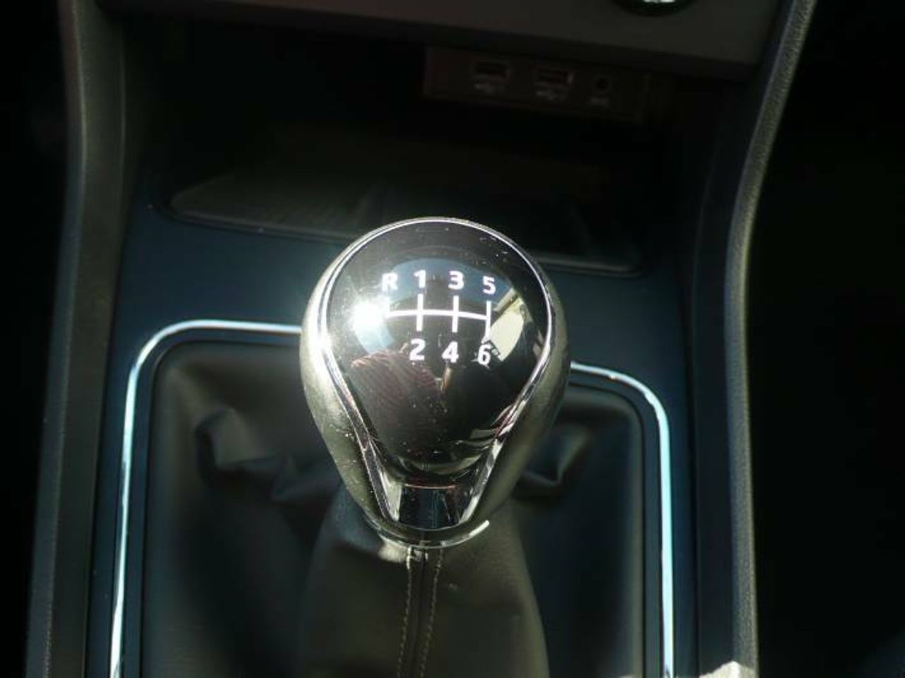 Seat Leon 1.5 TSI Style Visio Edition 130CV  - Foto 25