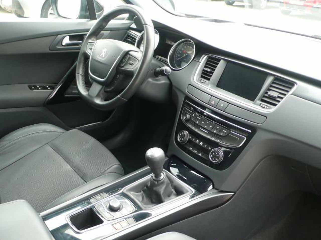 Peugeot 508 2.0 HDI ALLURE 163 CV  - Foto 9