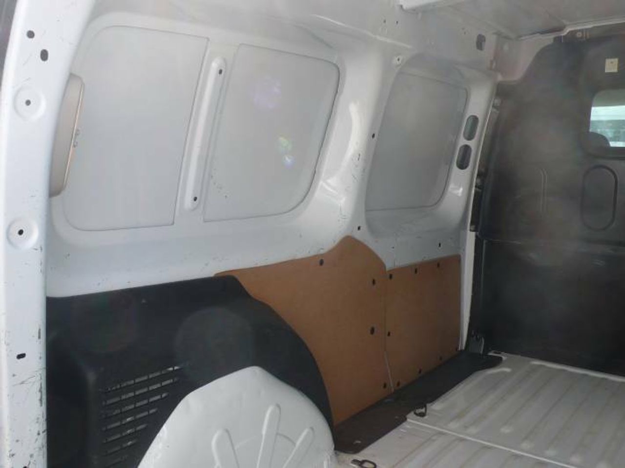 Renault Kangoo 1.5dCi Profesional Maxi 81kW 110cv  - Foto 11