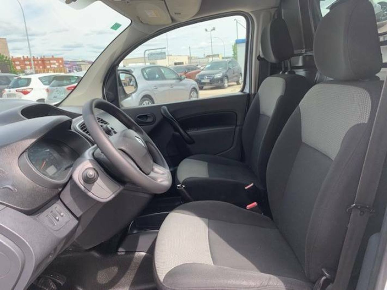 Renault Kangoo 1.5dCi Profesional Maxi 81kW 110cv  - Foto 13