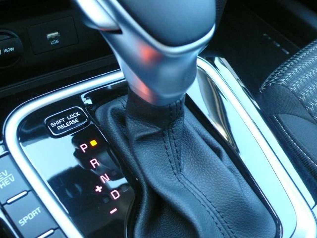Kia XCeed 1.6 GDi PHEV 104kW (141CV) eDrive (AC)  - Foto 30