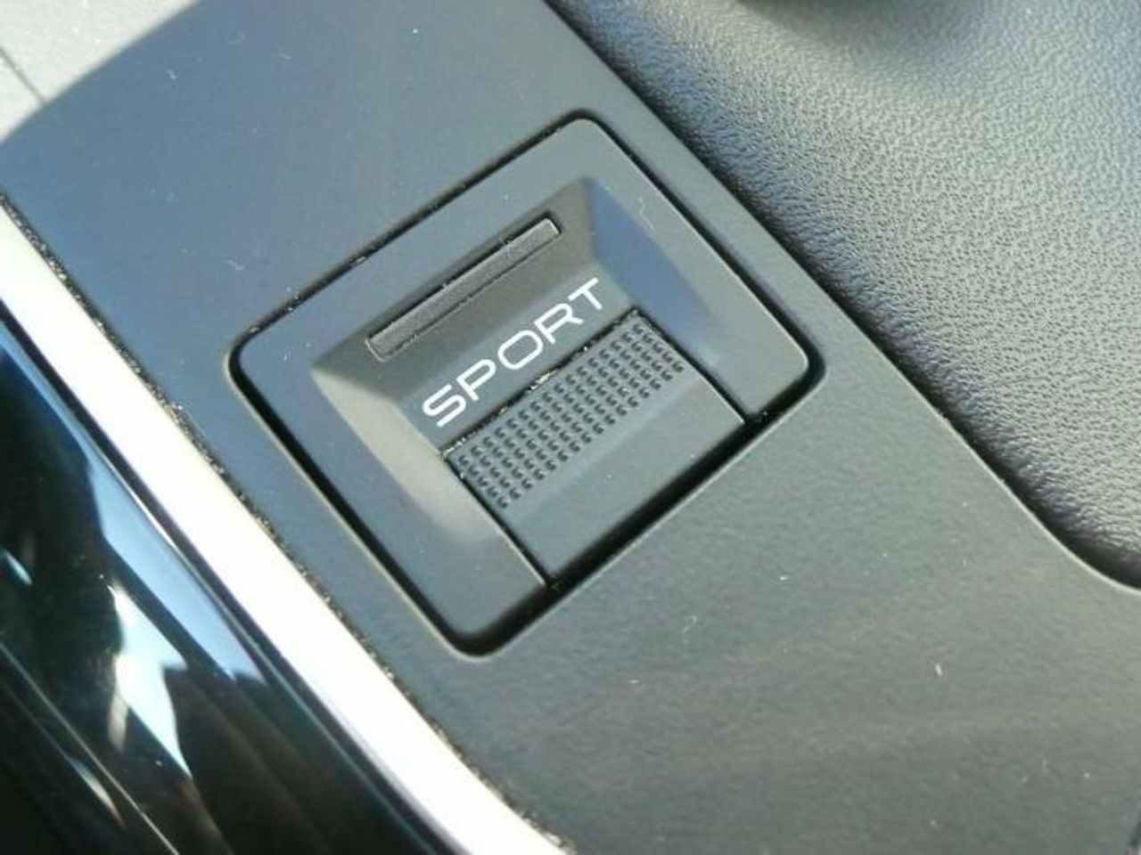 Peugeot 3008 1.2 S&S PureTech GT Line 130  - Foto 24