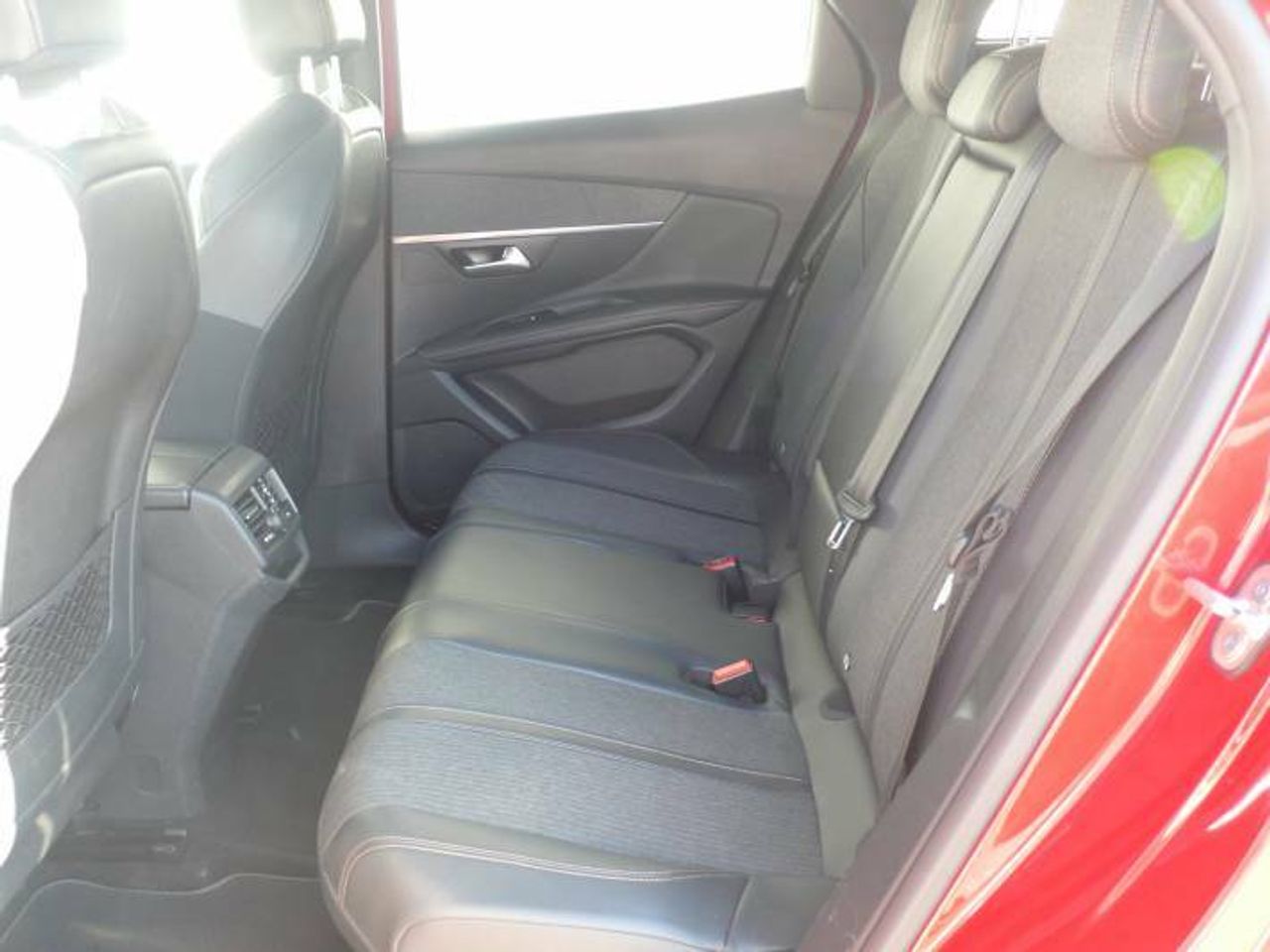 Peugeot 3008 1.2 S&S PureTech GT Line 130  - Foto 10