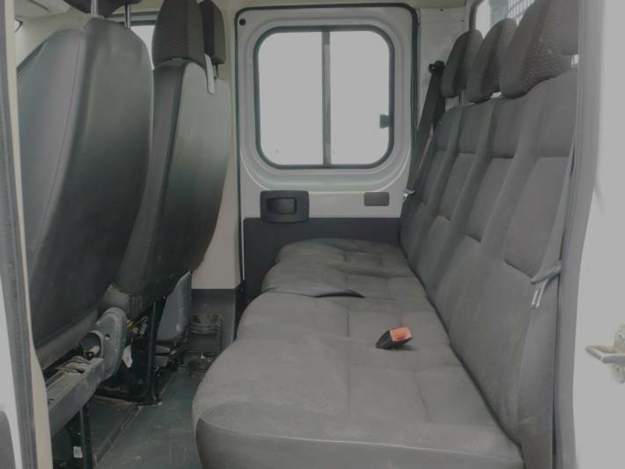 Citroën Jumper BLUEHDI 140 6V CAMION DOBLE CABINA 35 L4  - Foto 16