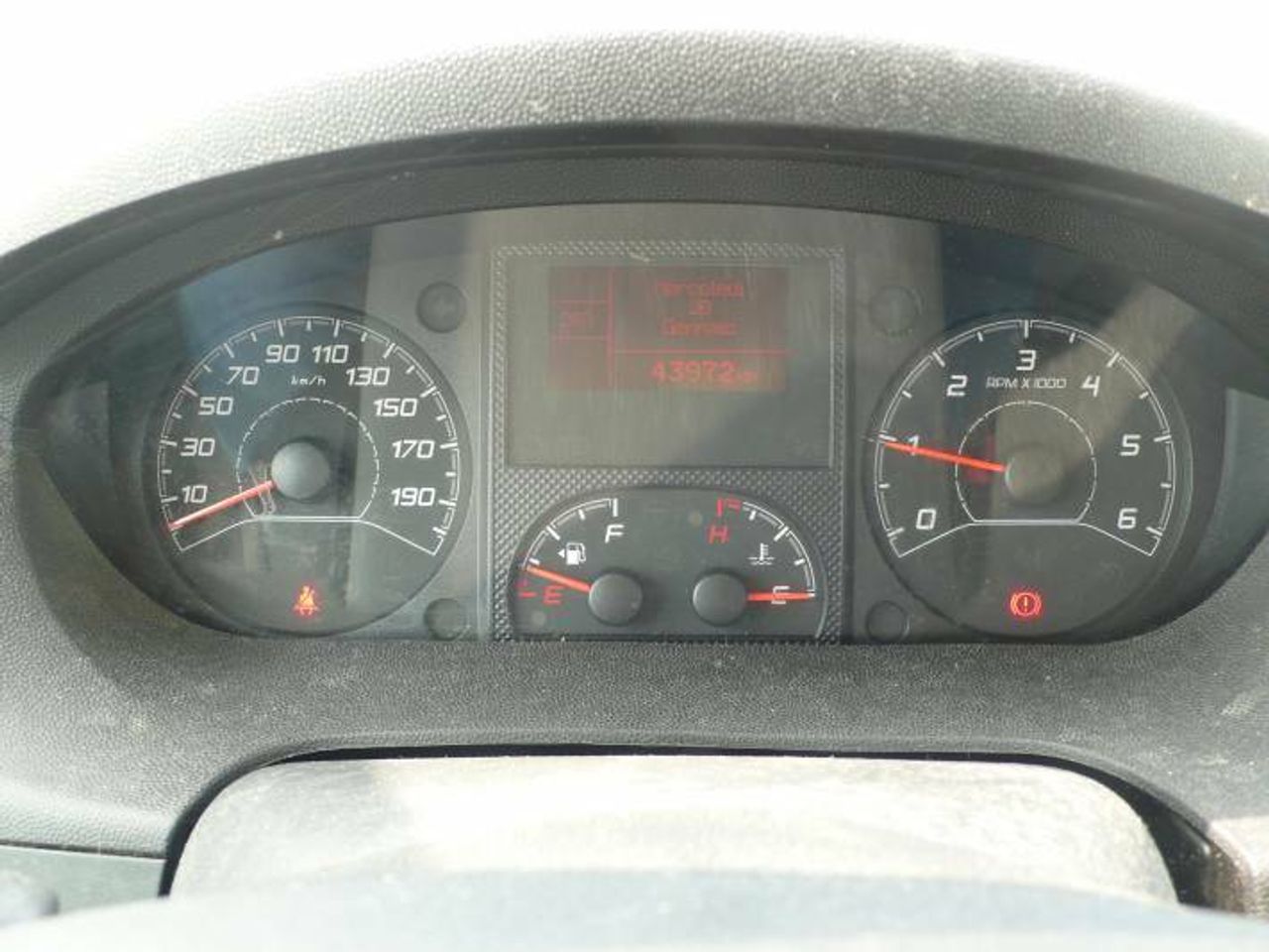 Citroën Jumper BLUEHDI 140 6V CAMION DOBLE CABINA 35 L4  - Foto 13